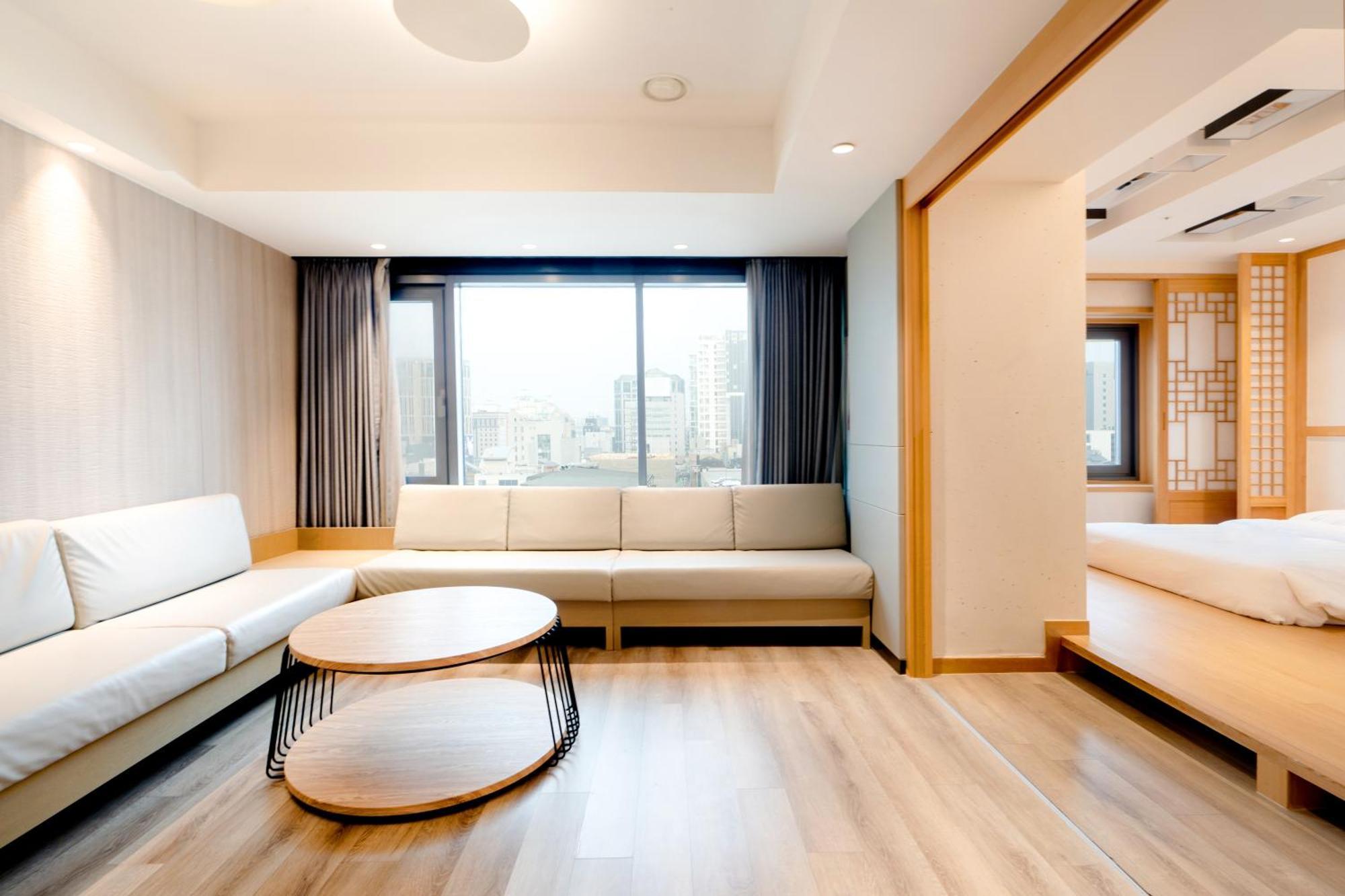 Hotel Eliena Gangnam Seul